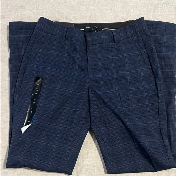 NWT Women’s Banana Republic Navy Plaid Pants - Picture 2 of 7